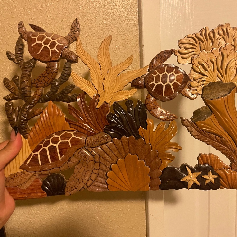 Turtle wood decor